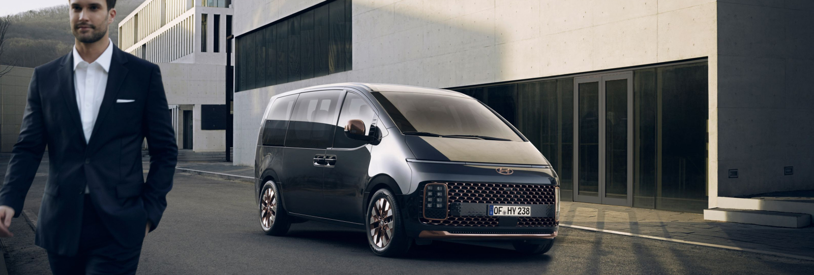 Дизайн STARIA | Футуристичний Мінівен | Богдан-Авто Житомир - фото 6