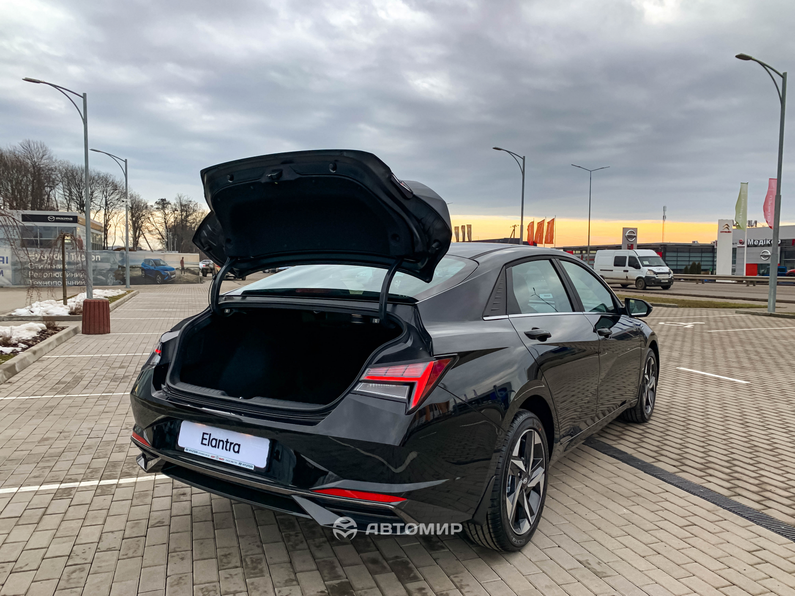 Hyundai Elantra Premium в наявності у автосалоні! | Богдан-Авто Житомир - фото 17